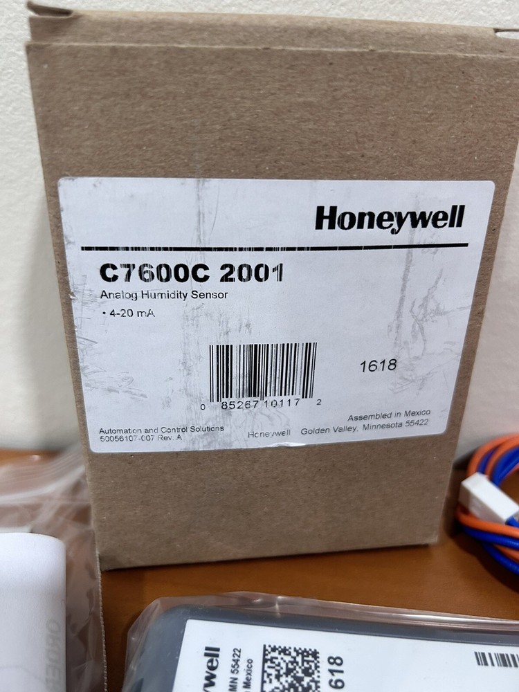 NEW-Honeywell C7600C2001 Analog Humidity Sensor