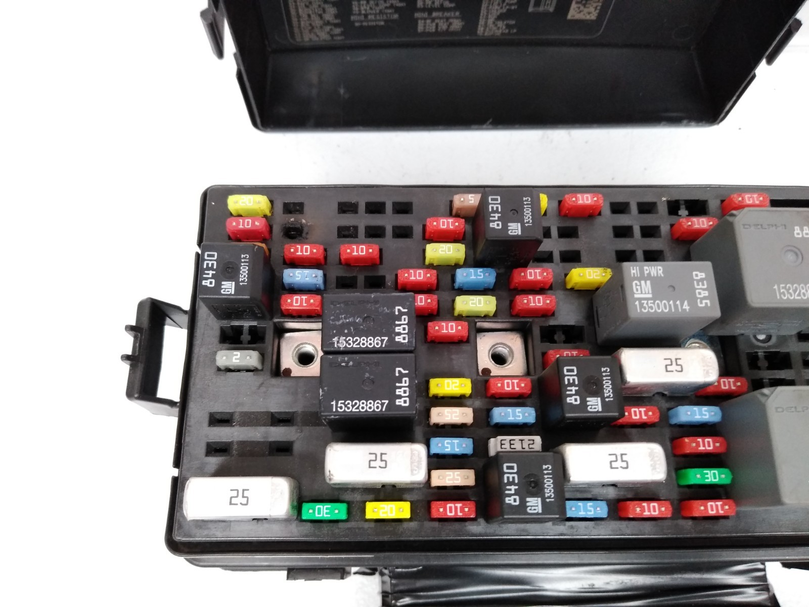 Burnt 13599107 Buick 2008 2011 Lucerne 2009 2010 Cadillac DTS Rear Fuse Box *I27