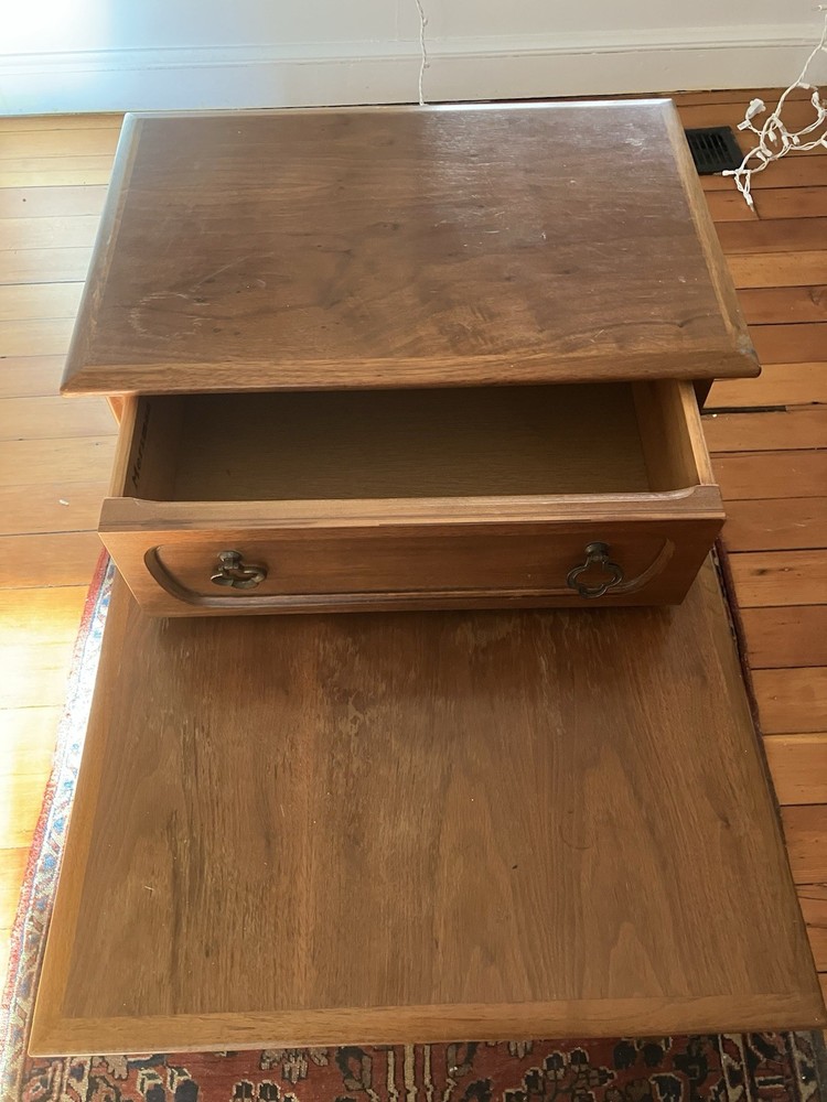 Mersman MCM Solid Wood Two-Tier Side Table with Drawer