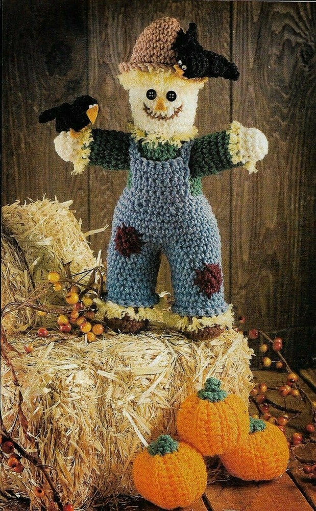 SCARECROW & PUMPKINS 24" FALL DECOR DIGEST SIZE CROCHET PATTERN INSTRUCTIONS