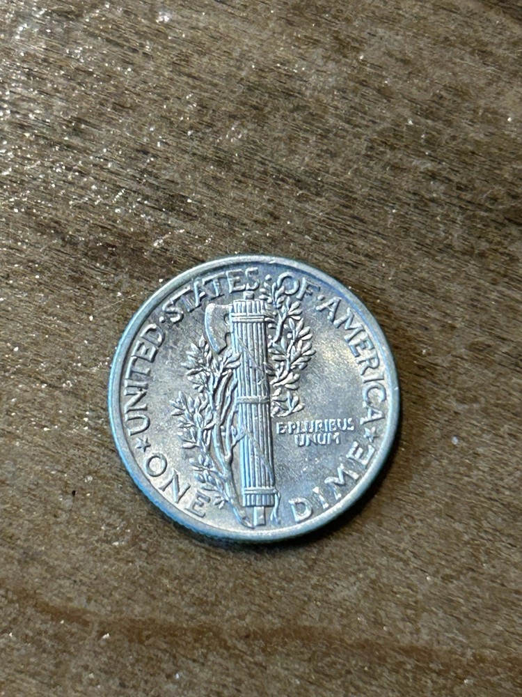 1943 Mercury Dime AU