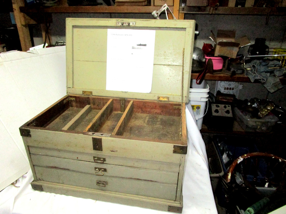 Rare WWII US Navy's USS  Highlands' Chief Engineer's multi drawer wood chest