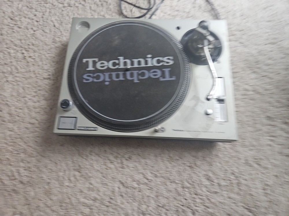 Technics SL-1200M3D Direct Drive