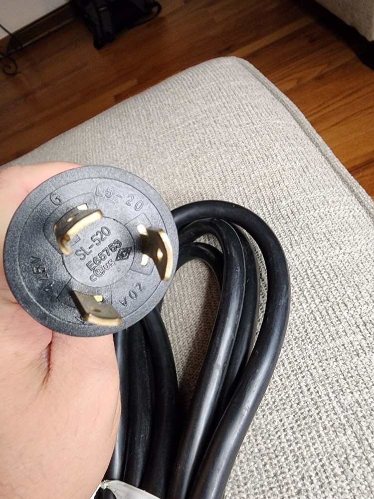 VERTIV GEIST BASIC 10-OUTLET L5-20P10 HORIZONTAL RACK-MOUNTABLE 29584 Power Dist