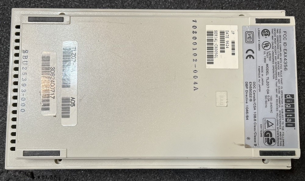 DEC DIGITAL TLZ07-DA External DDS Tape Drive . SCSI Interface.