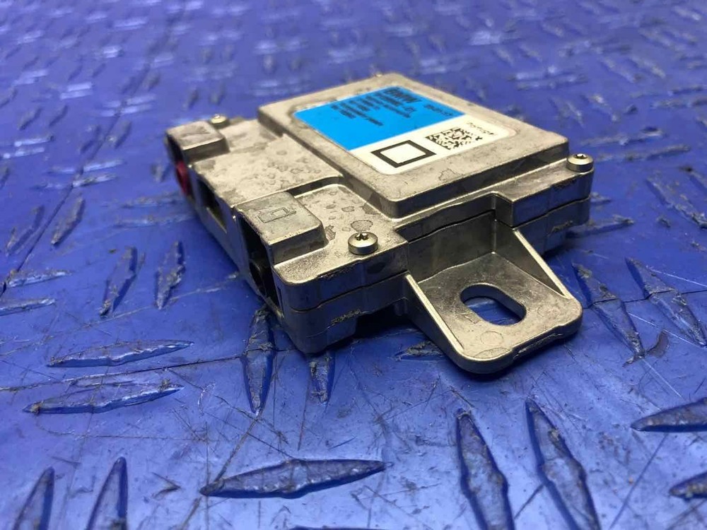 2017 - 2019 BMW 740E G12 WIRELESS CHARING COMPENSATOR CONTROL MODULE 84109128982