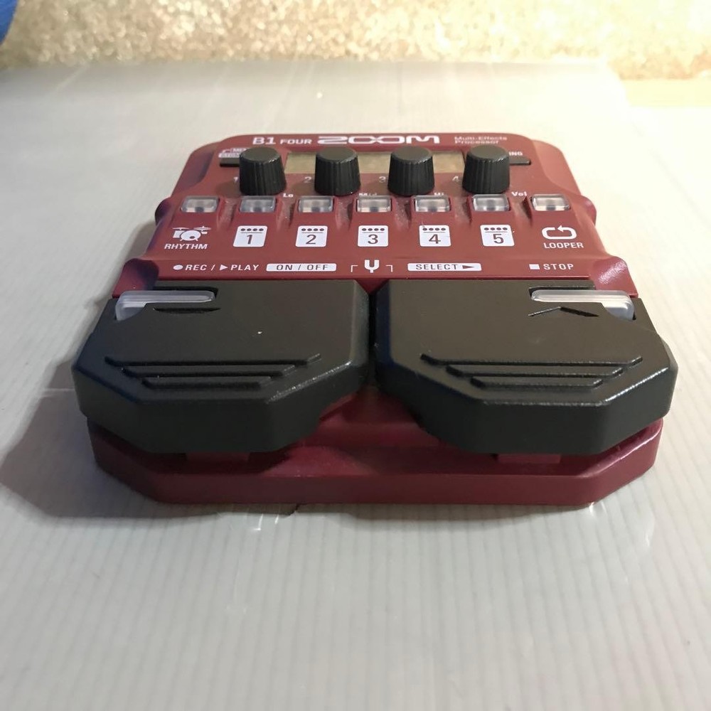 ZOOM B1 FOUR multi-effector B1XFOUR junk