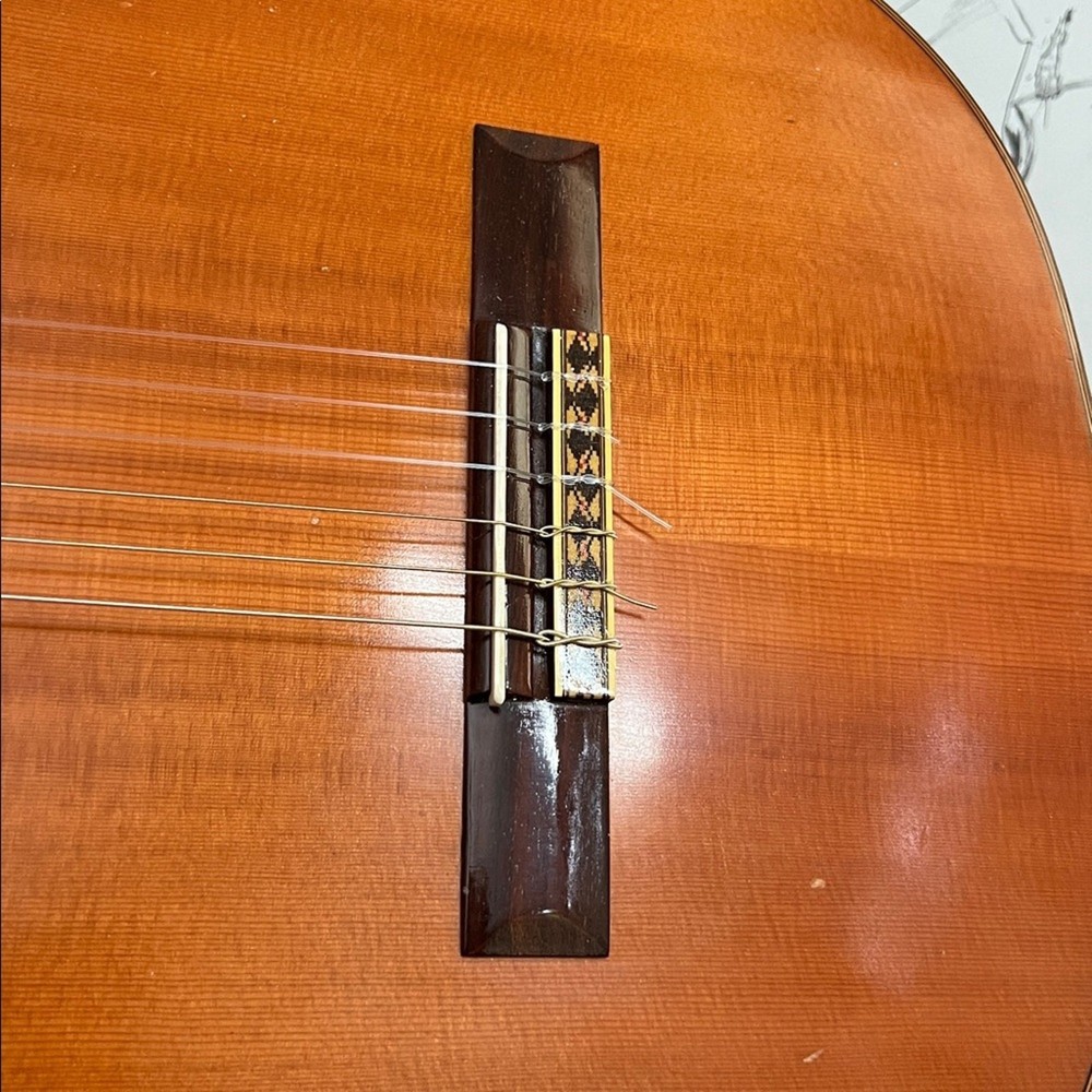 Escudero C-400 Nylon String Classical Guitar