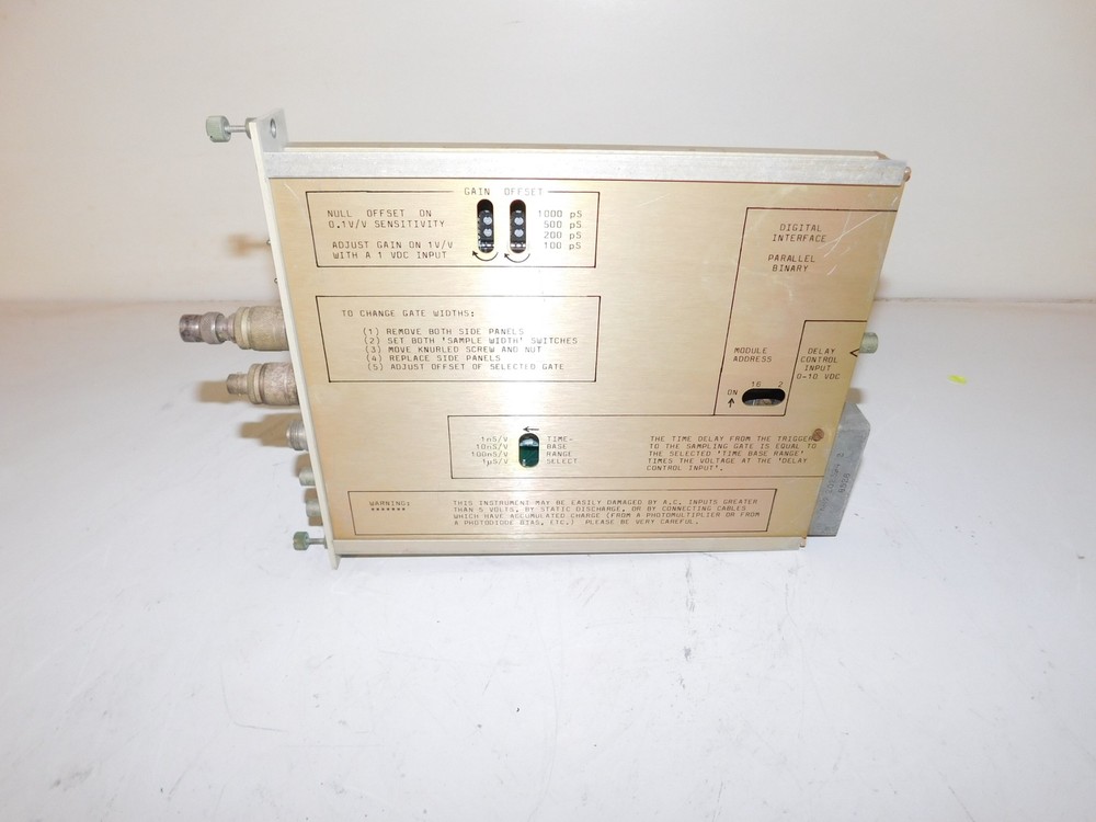 STANFORD RESEARCH MODEL SR255 FAST SAMPLER (JCC67)