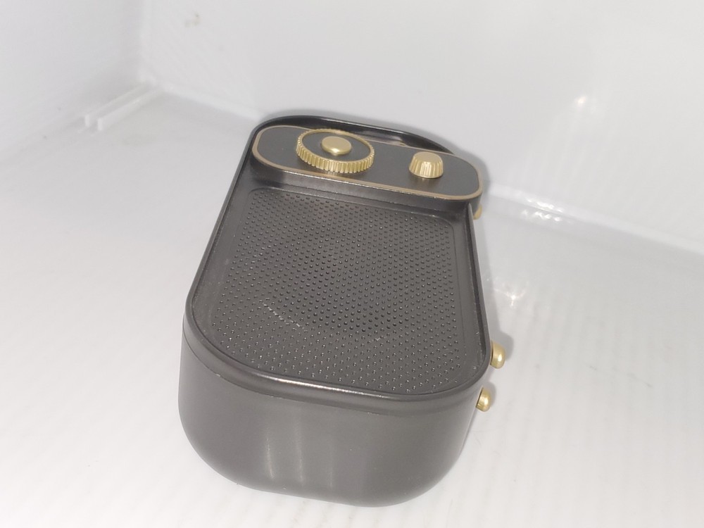 "Back In My Day" -- Retro Bluetooth Speaker with USB Cable.