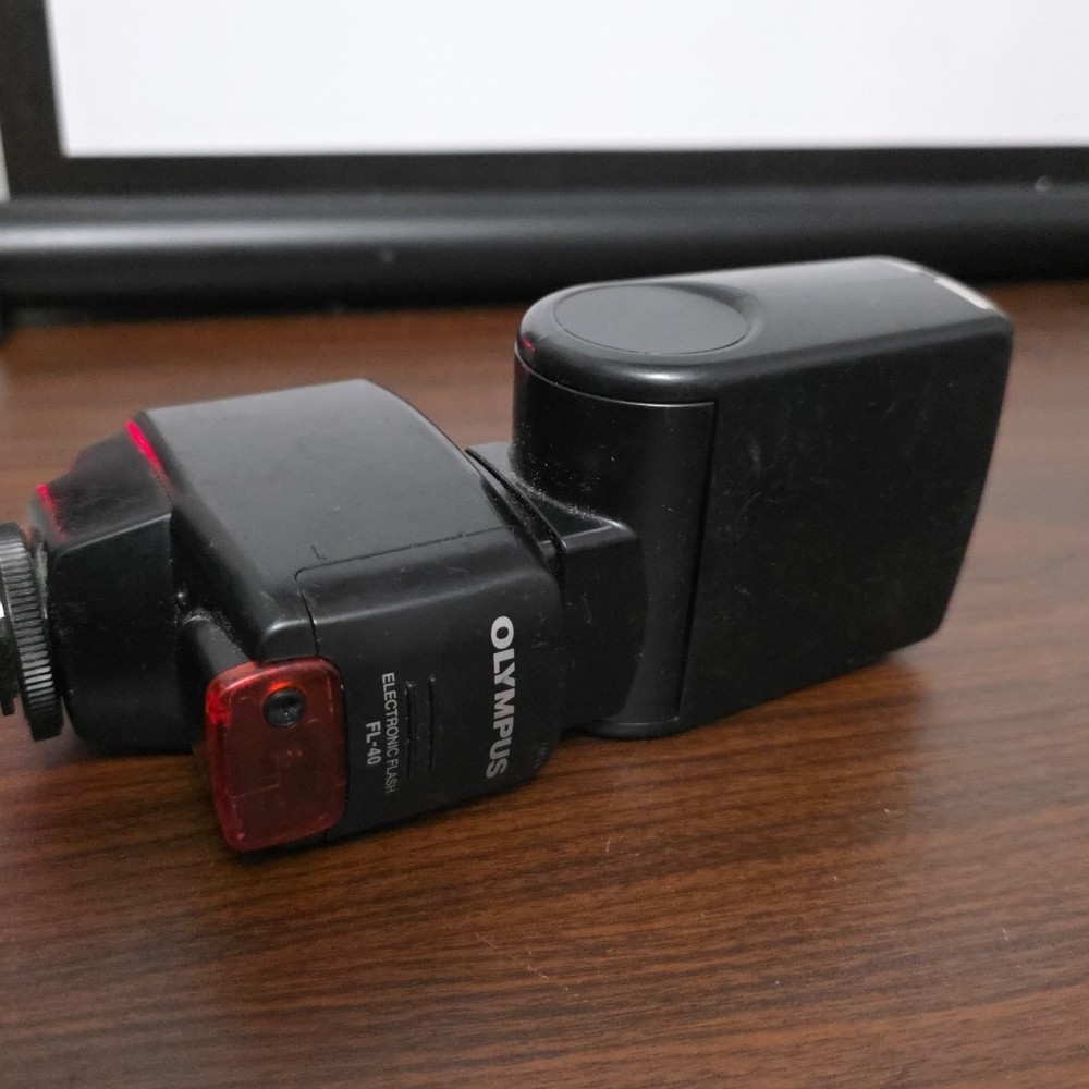 Olympus FL-40 Electronic Flash Unit- Tested