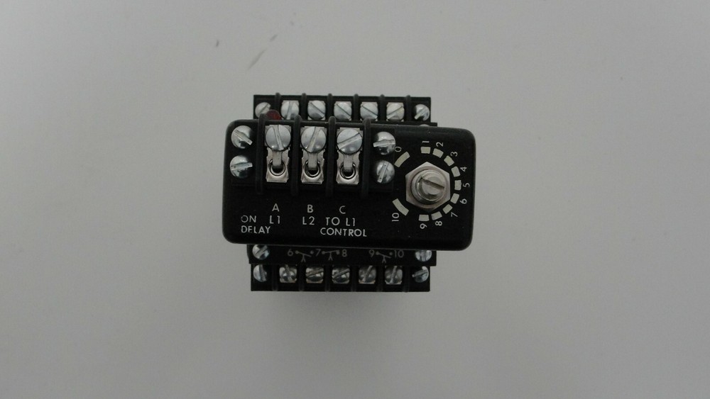 Issc Kanson Electronics 1014-1-M-1B on delay industrial solid state timer new