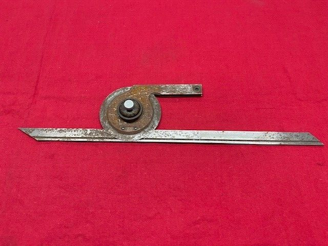 Starrett 359 Precision Universal Bevel Vernier Protractor - RUSTY