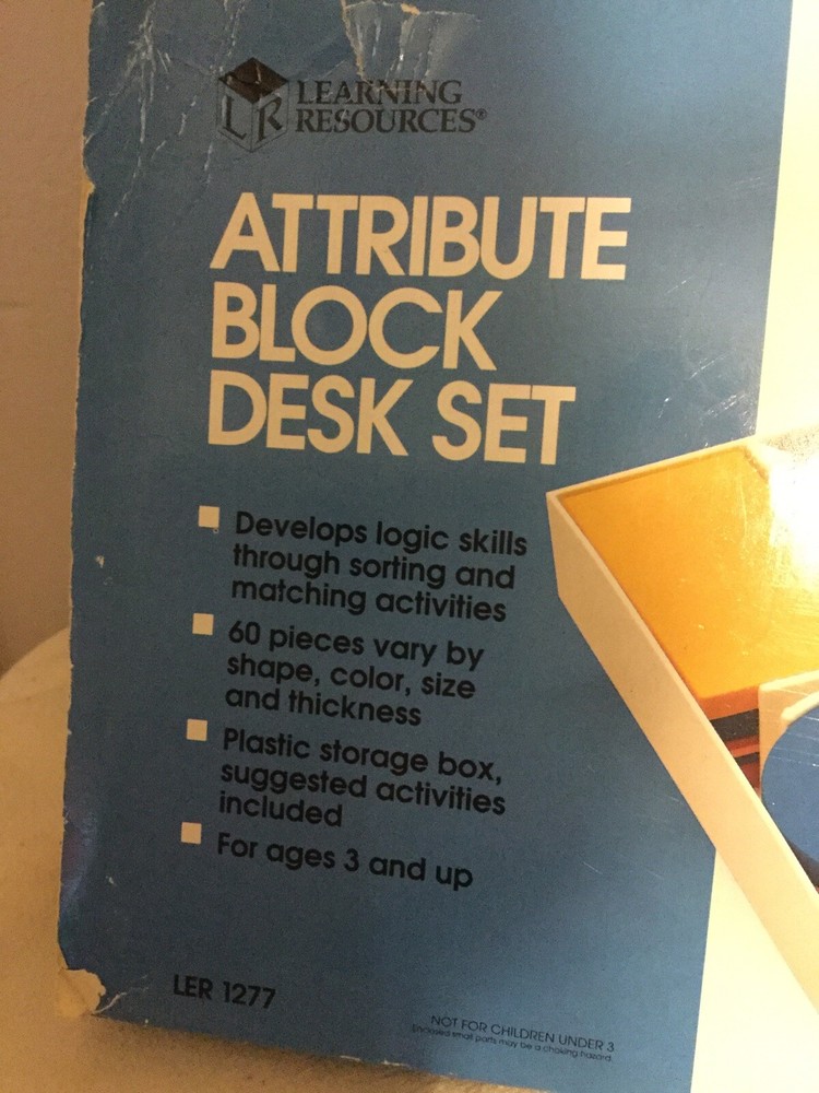 LR Learning Resources Attribute Block Desk Set