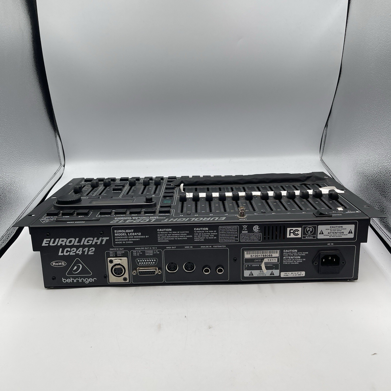 Eurolight LC2412 Behringer Professional 24-Channel DMX Lighting Console