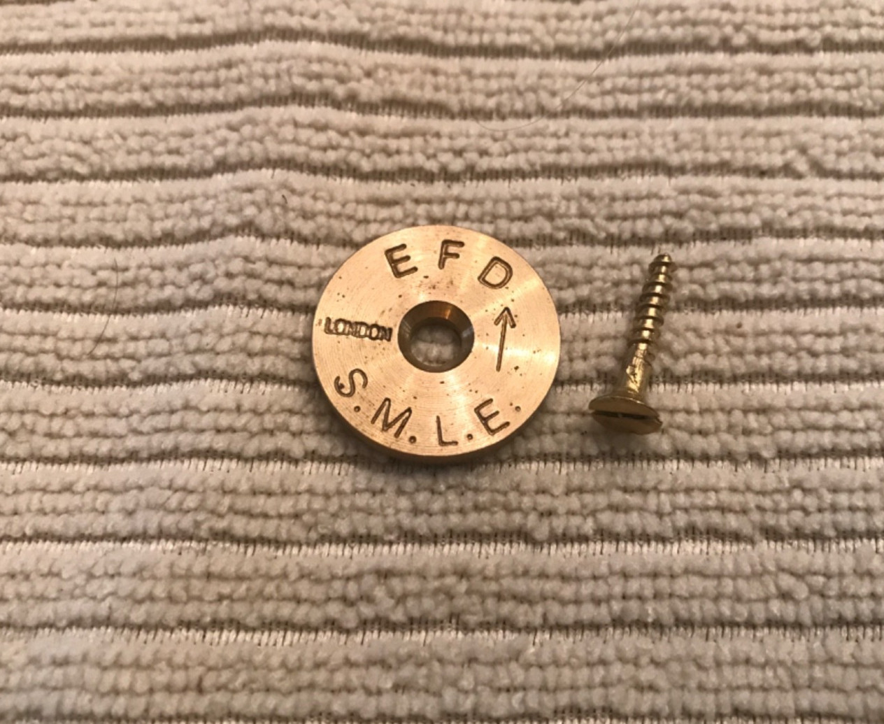 BRITISH No1 LEE ENFIELD SMLE STOCK - BRASS ID DISC w/ SCREW c- description