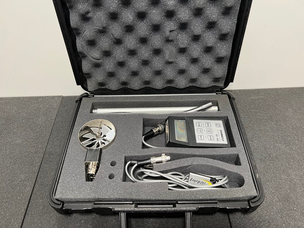 OMEGA Engineering HH-30 Handheld Digital Rotating Vane Anemometer, Complete!!
