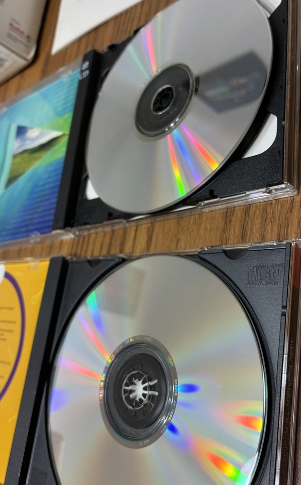 Adobe PageMaker 7.0 Education Version for Macintosh MAC 2 Disc Set with Serial #