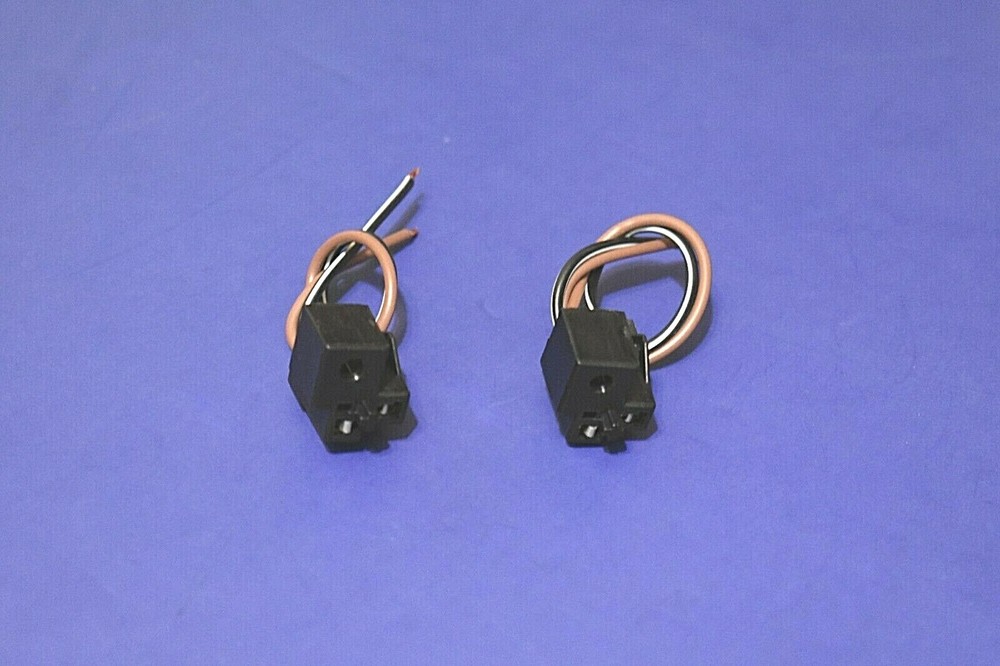 2 Low Beam Headlight Connector Plug Harness Chevy Camaro Corvette Firebird