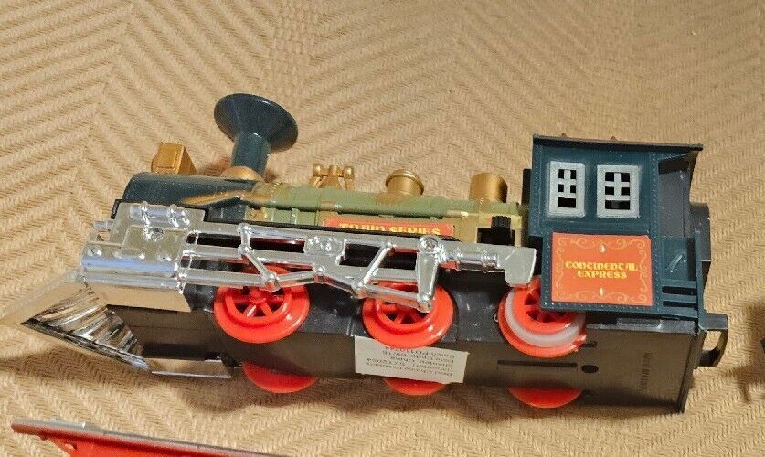 Train Set Continental Express BCP SKY2094 Tested Working