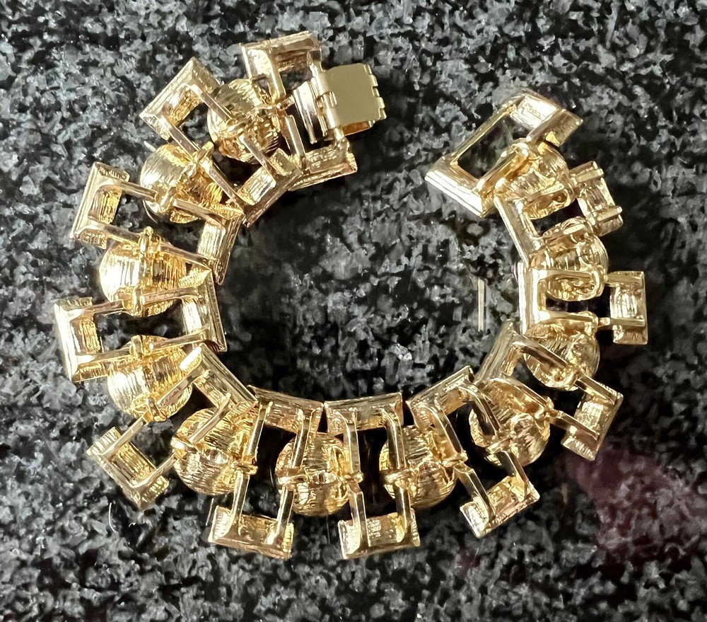 Mid Century Statement Bracelet 8” Long