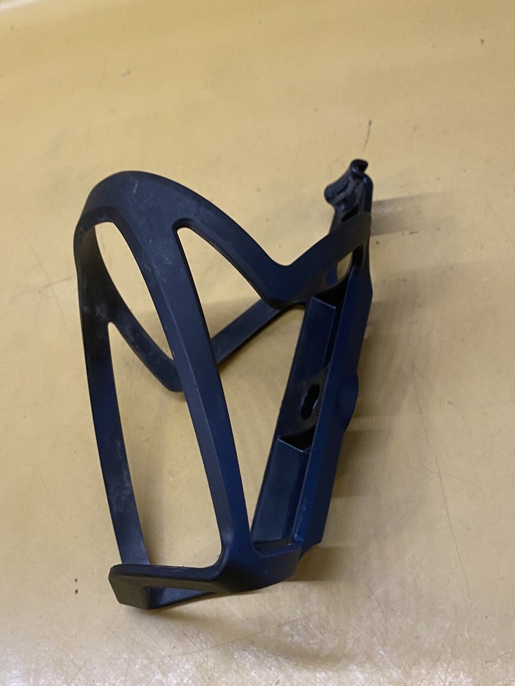 Black Serfos Plastic Water Bottle Cage