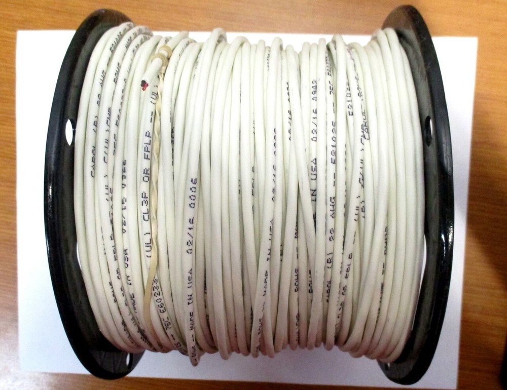 General Cable (E2102S.18.86) 22 AWG STR 500' Spool Multi-Conductor Cable