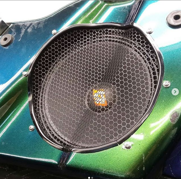 10" Harley Saddlebag Speaker Mounting Ring Adapters w/GRILLS 2014-2023