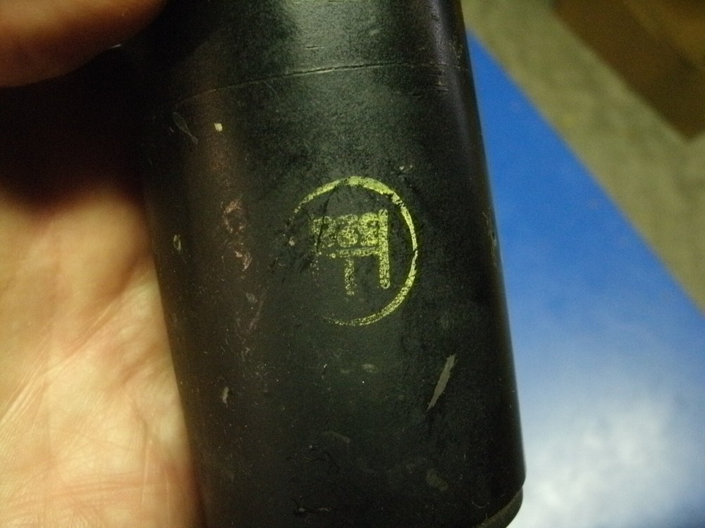 AIRCRAFT GAUGE FUEL QUANTITY