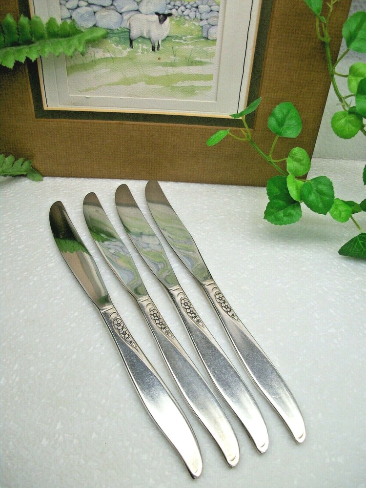 4 Oneida Silver Community WINSOME I Silverplate Solid Handle Dinner Knives  1959