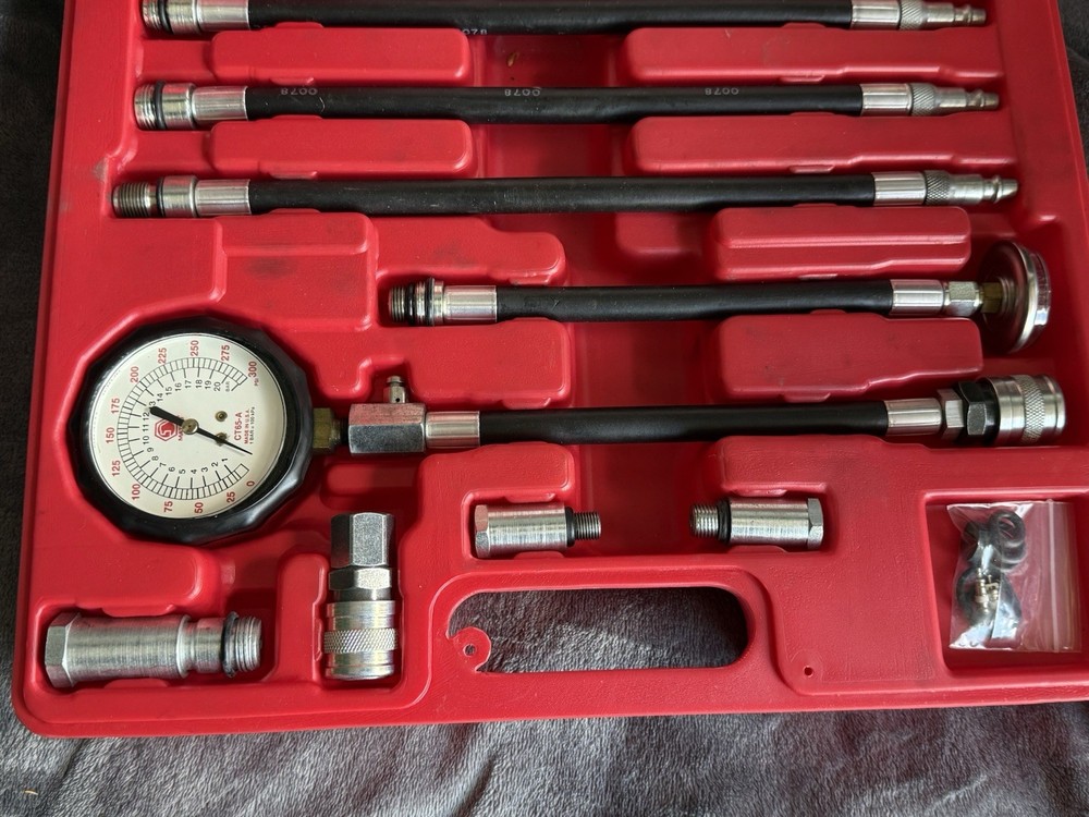 CT166K Matco Tools Compression Test Kit Complete with Case.
