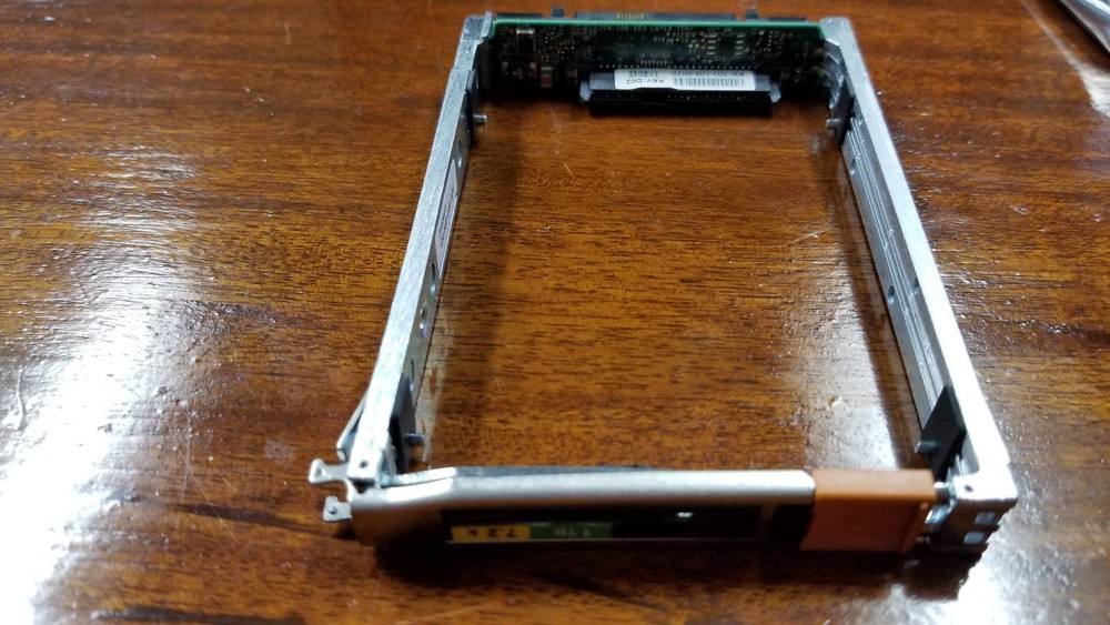 EMC 2.5" Disk Cady Sled