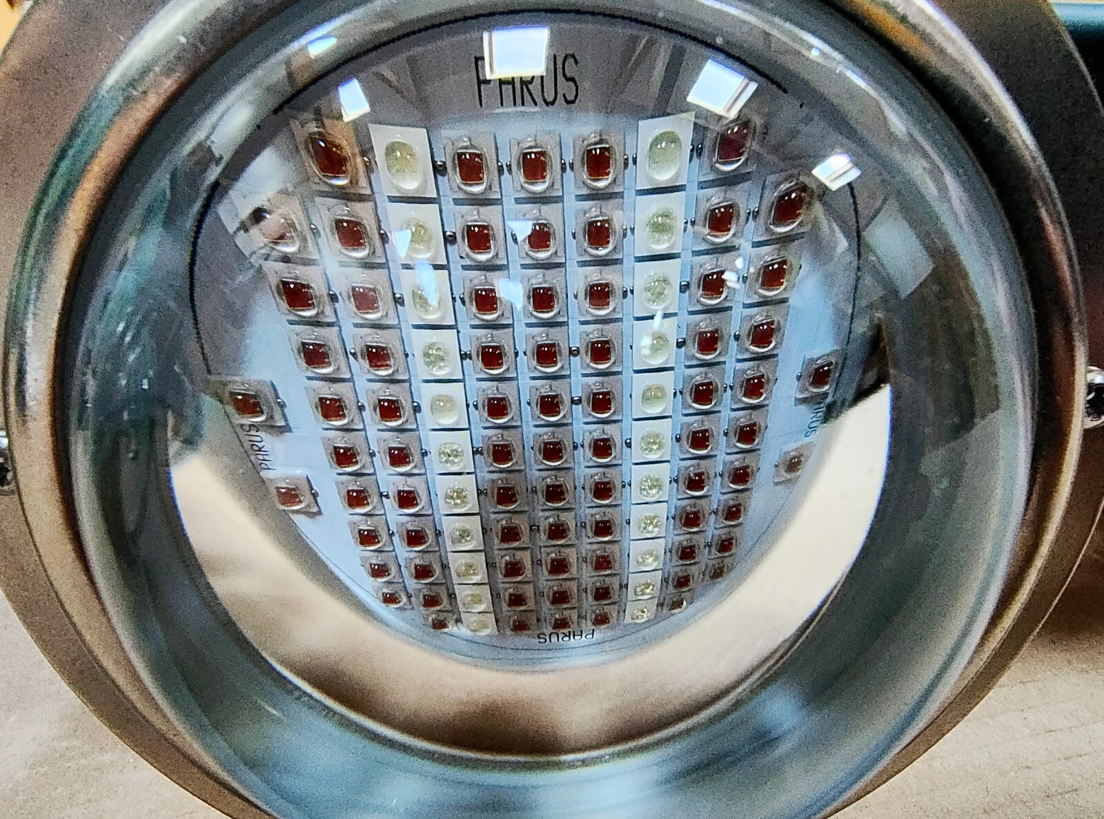 Parus PGL-RA350 AC RBS LED Greenhouse Active Cooling Top Grow Light RBC RBW RBF