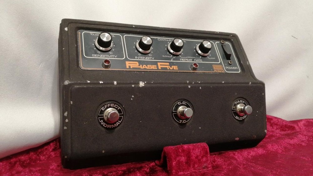 ROLAND AP-5 PHASE FIVE effector
