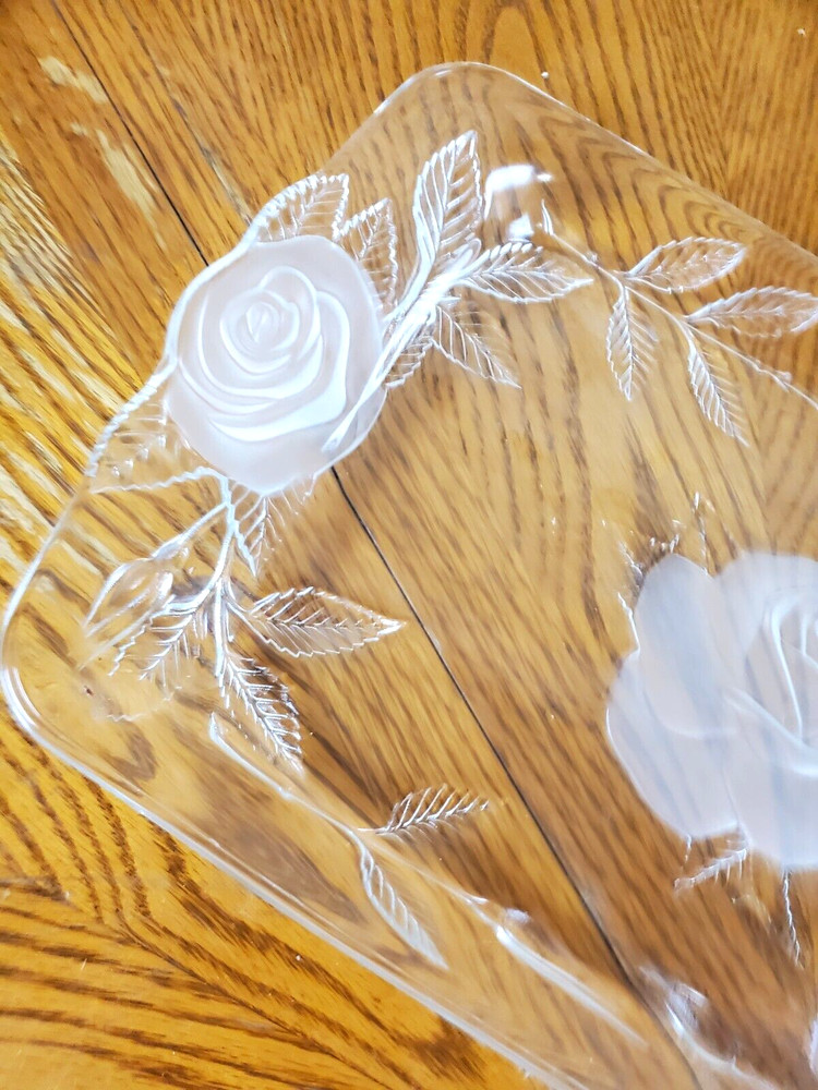 Cristal d'Arques Glass Embossed -Etched Rose Pattern Rectangle Serving Platter