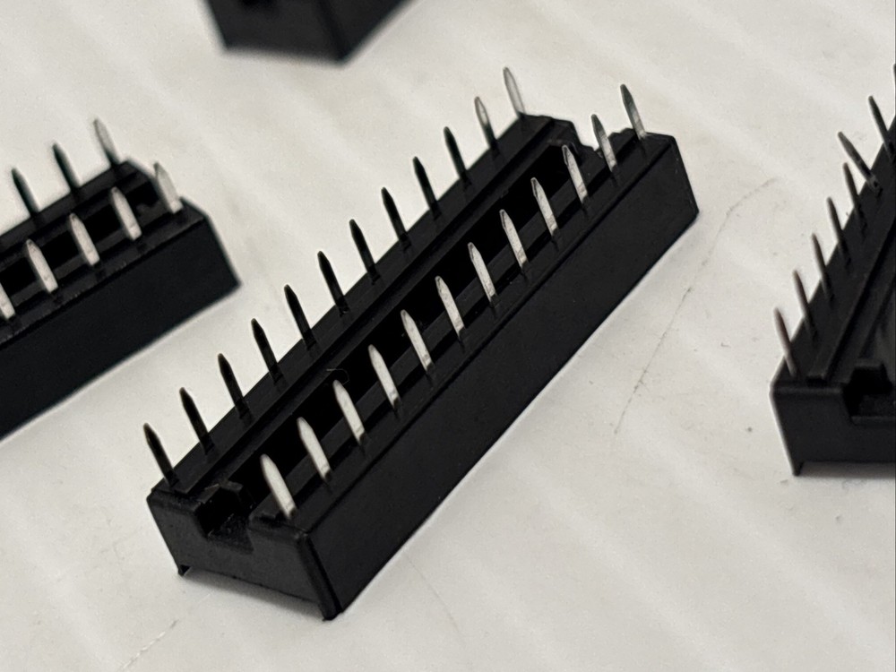 5 Pcs AMP CONNECTOR 24-PIN IC SOCKET DIP BOTTOM