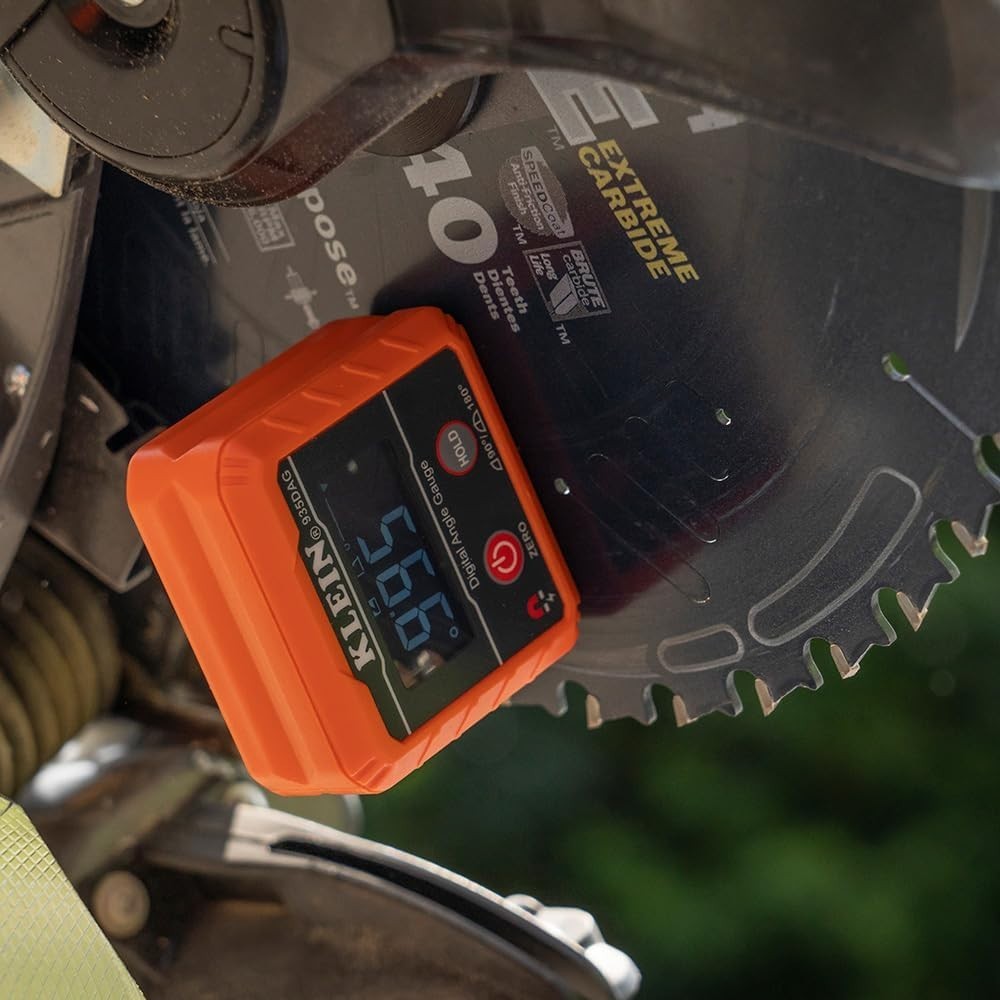Klein Tools 935DAG Digital Electronic Level & Angle Gauge 0-180° Precision Tool