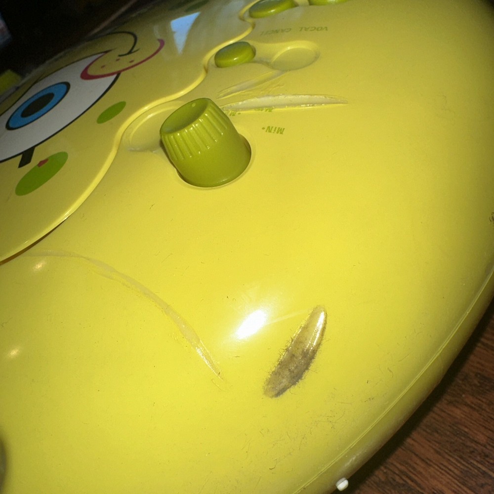 Used spongebob Portable Cd Player & Graphics Karaoke System