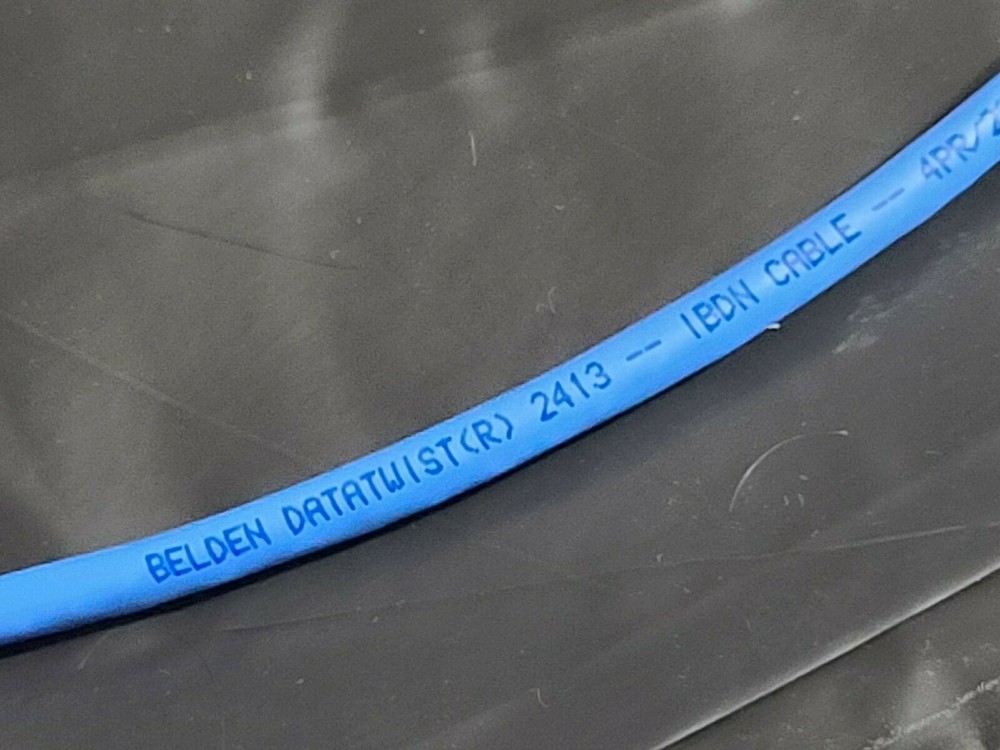 Belden 2413 23/4P Enhanced CAT6+ UTP DataTwist Network Cable Plenum Blue /100ft