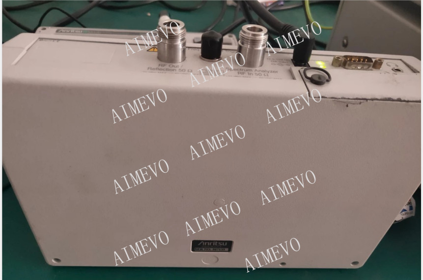 Anritsu S331D Site Master Cable & Antenna Analyzer WITH power adapter.