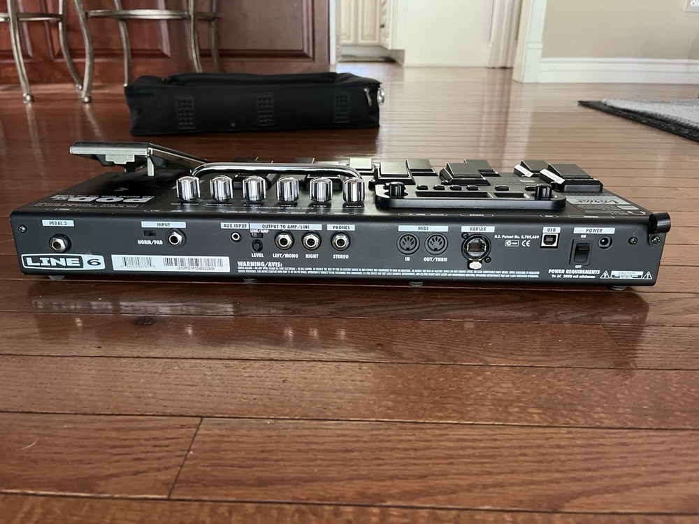 Line 6 POD XT LIVE Multi-Effects Guitar Pedal Digital Processor w/ Case