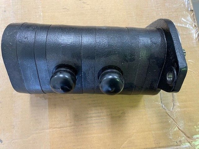 Danfoss / John Deere AT467792 Hydraulic Gear Pump