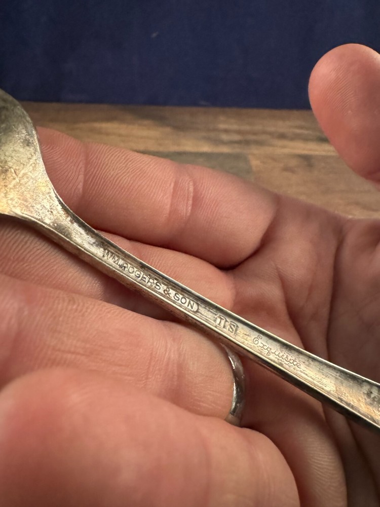 Salad Fork Wm Rogers & Son Exquisite Pattern Silverplated