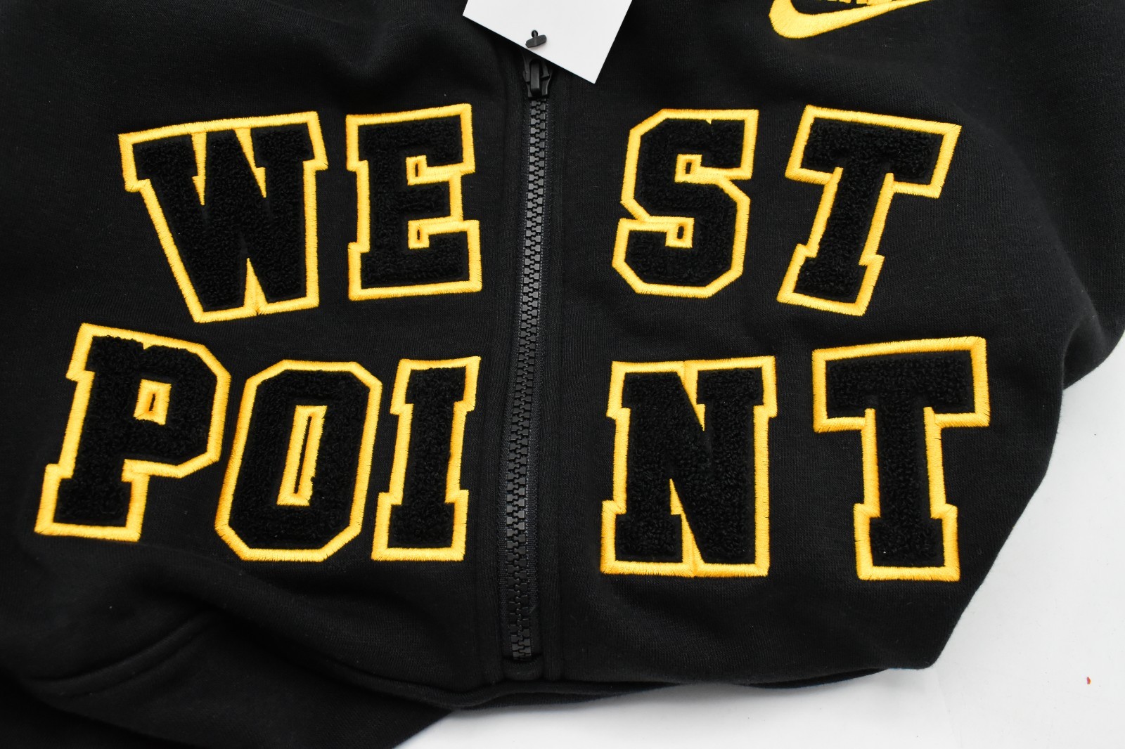 Nike Men's West Point Army Black Knights Heritage Club 1/2 Zip Sweatshirt - NWT