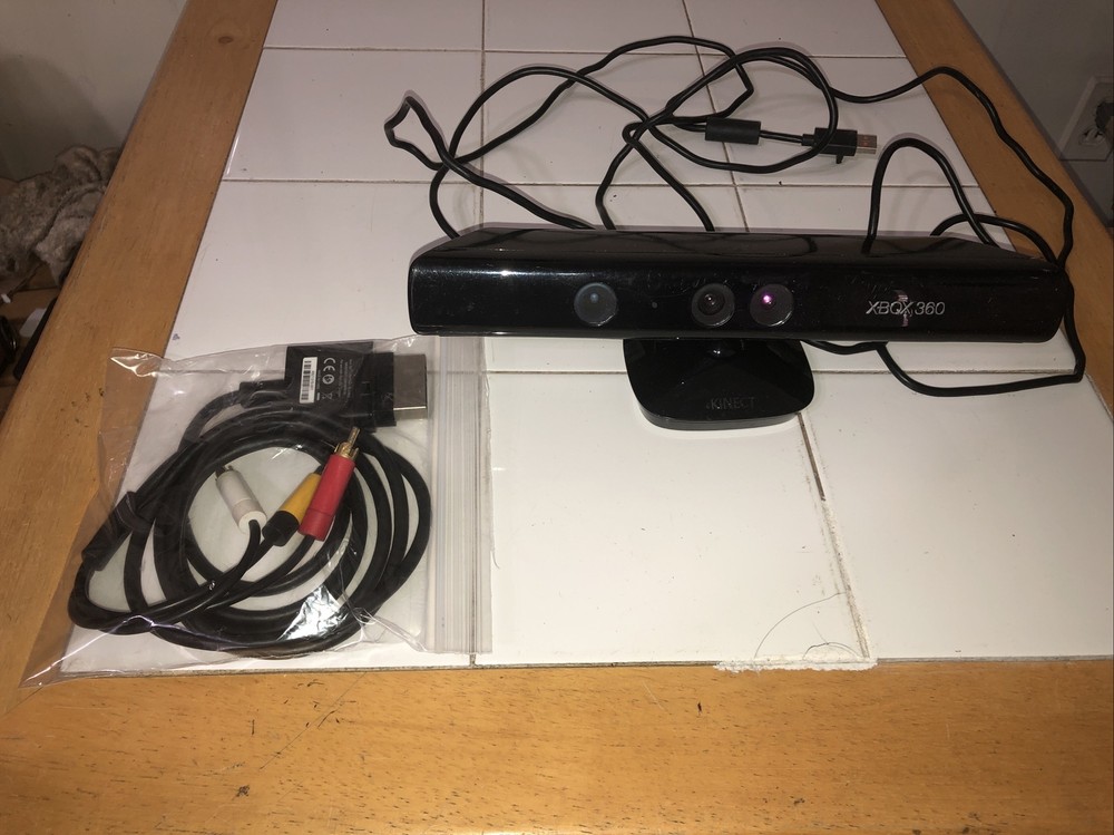 Authentic Microsoft Xbox 360 Kinect Sensor *Sensor And Wire