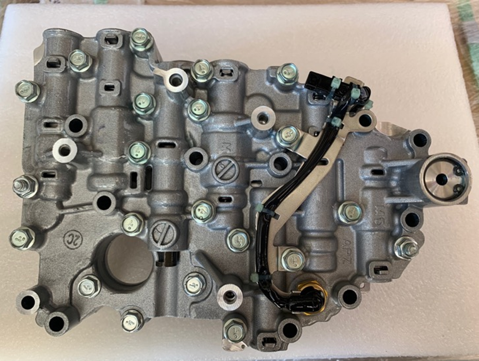 NEW GENUINE RE0F11A JF015E CVT Valve Body Kit Nissan Sentra 1.8L (3170E-X427D)