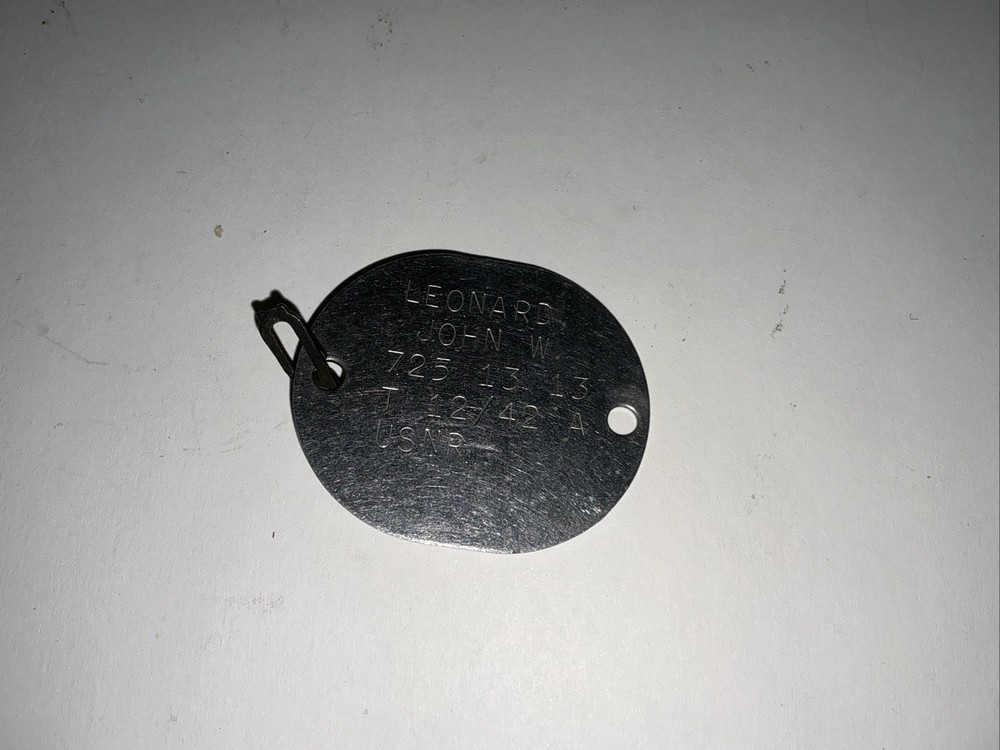 WW2 WWII USNR dog Tag