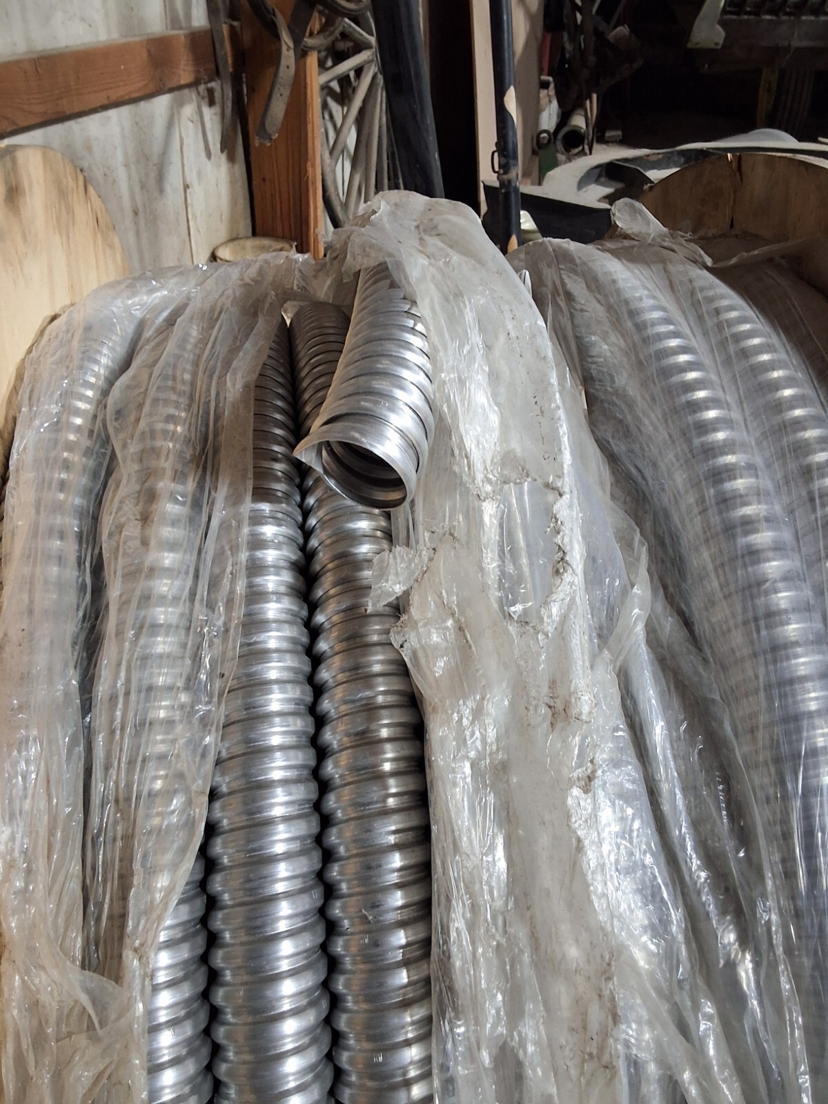 300 Feet 1-1/2" Type RW Aluminum Flexible Metal Conduit