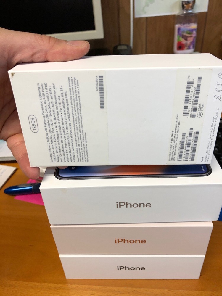 Apple iPhone Storage 4 Box NEW -MINT IN BOX