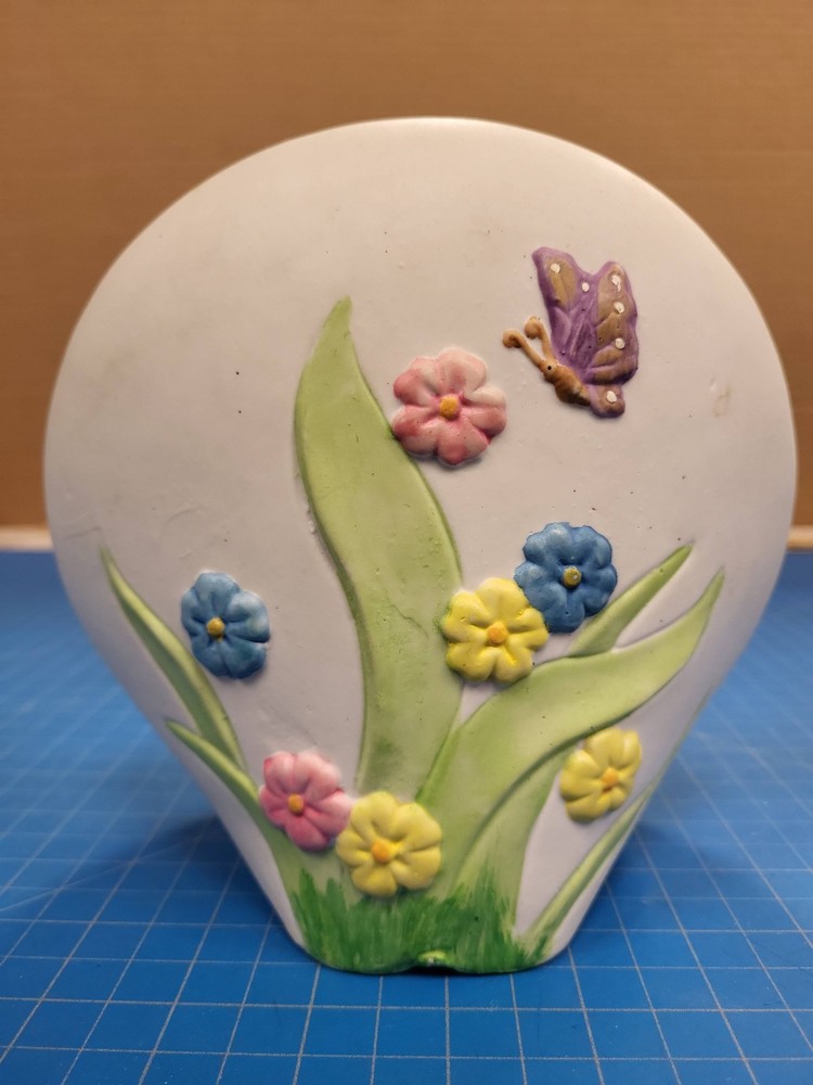 Vintage Easter Bunny Rabbit Plate 3D Relief Spring Decor Ceramic Display 6 inch